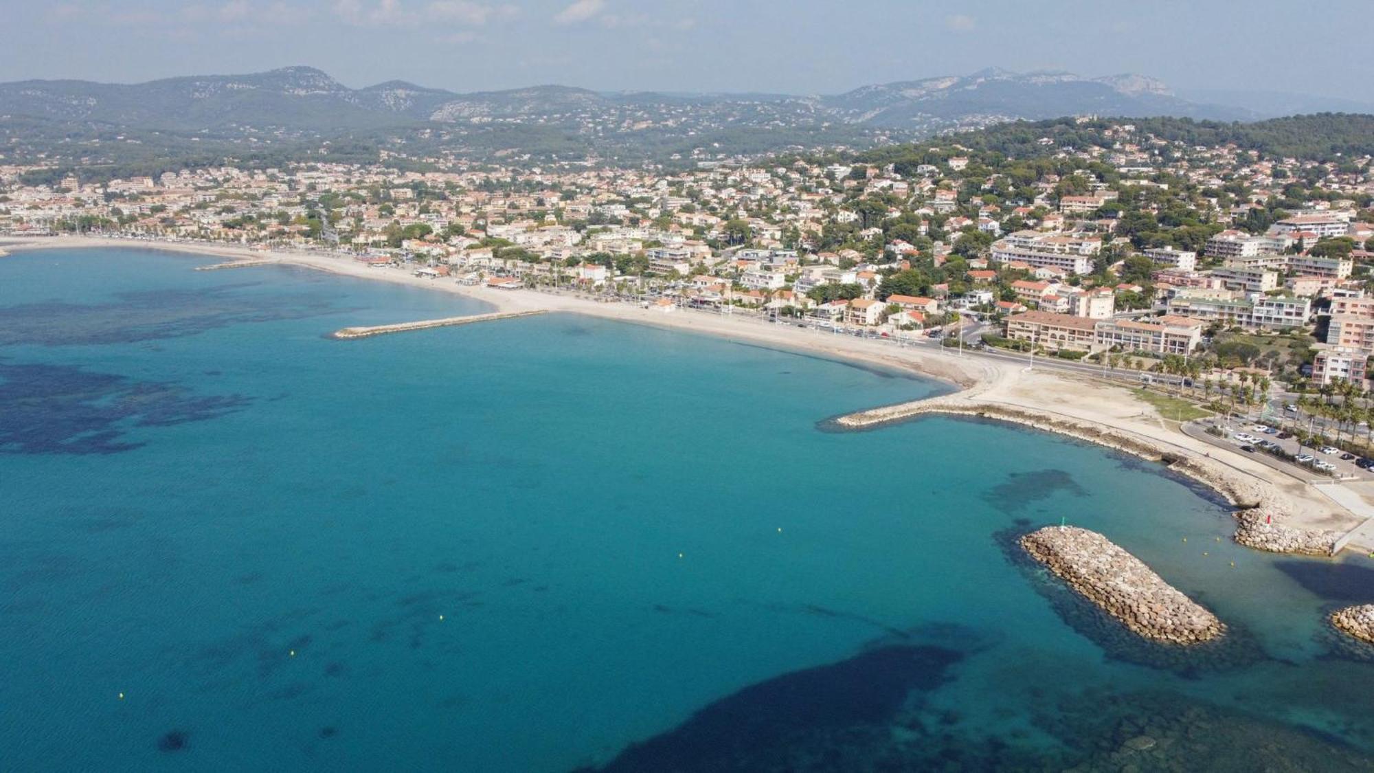 Апартаменты T2 Neuf Et Calme Au Coeur De Sanary Avec Terrasse Et Box Экстерьер фото